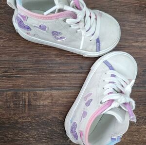 Blowfish Kids White and Pink Heart Sneakers